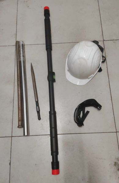 文件:灯理部分武器.jpg